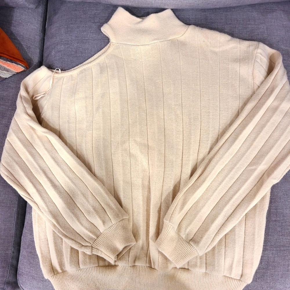 Womens Sweater